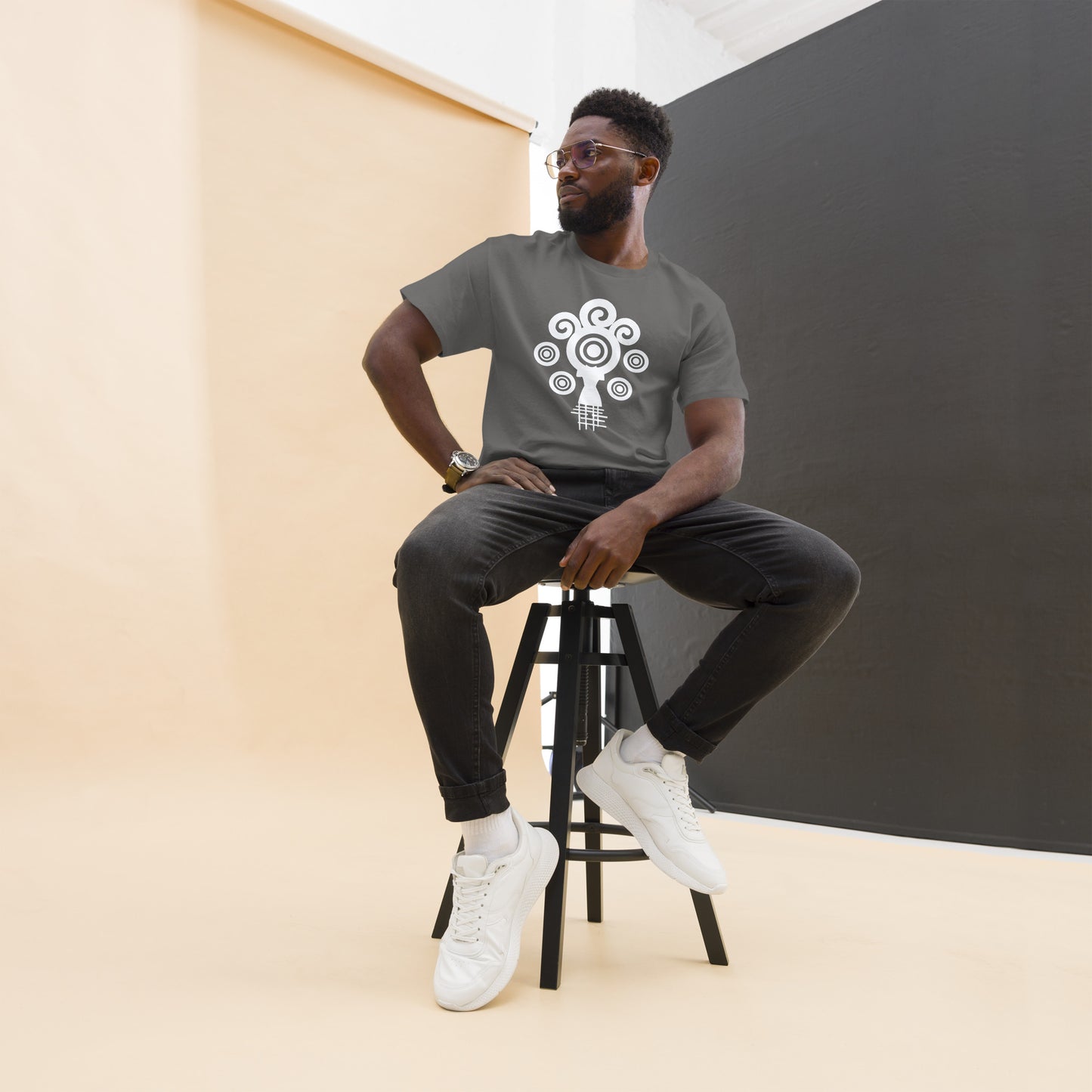Royal Ensemble tee
