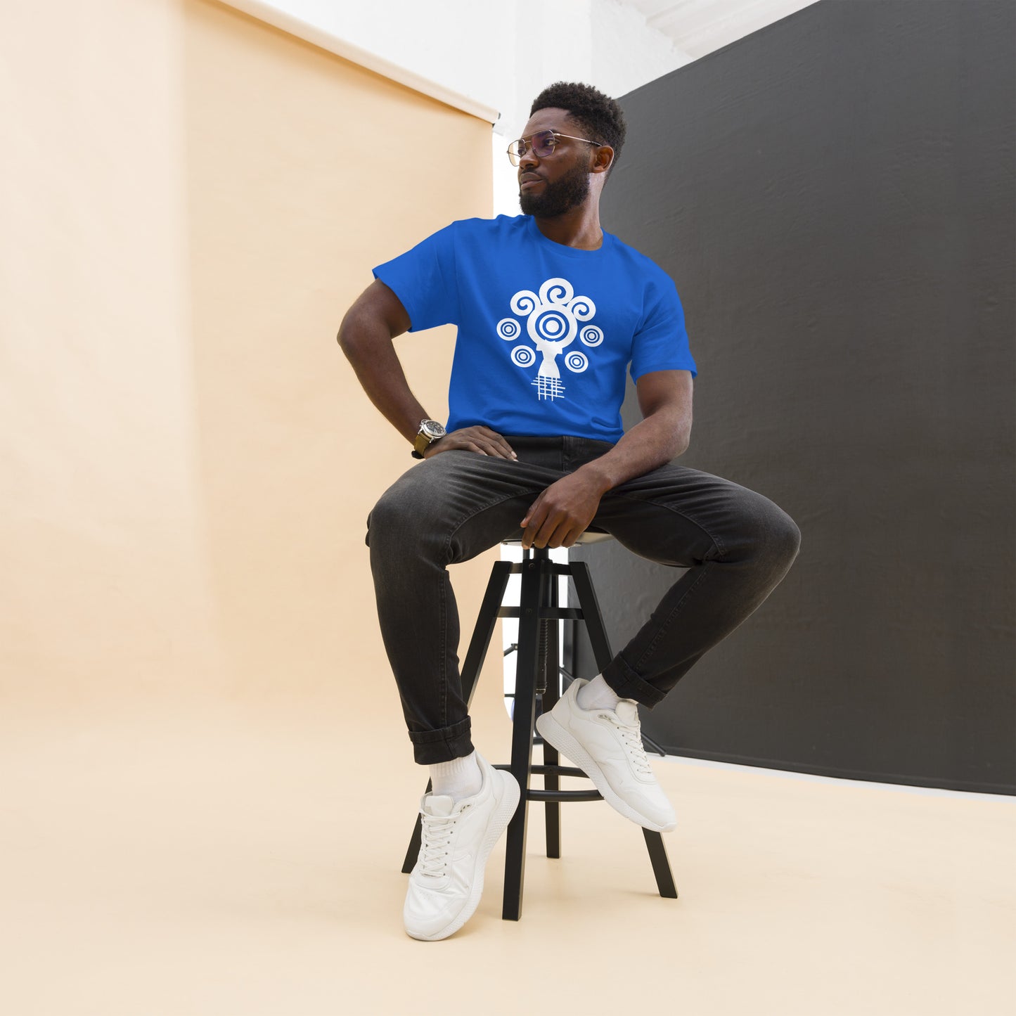Royal Ensemble tee
